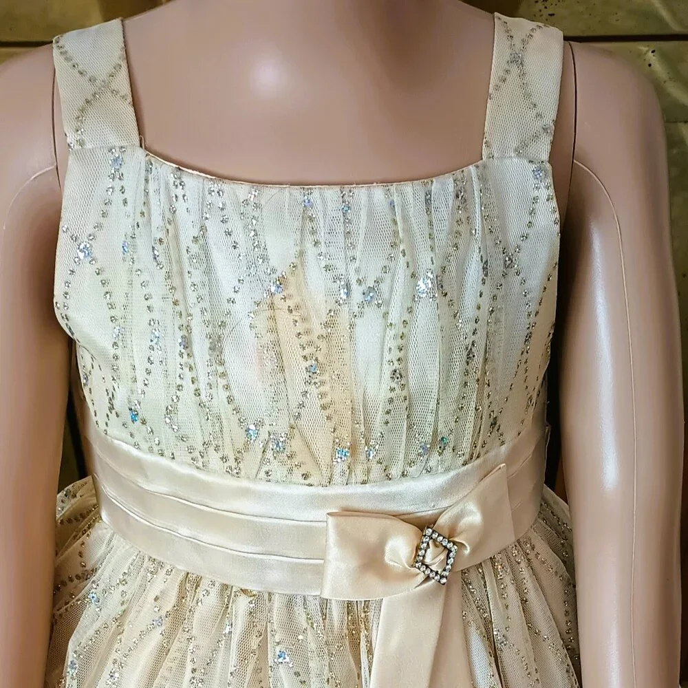 Girls Embossed Organza Dress 5 Special Occasions Cream & Silver Cottage Core